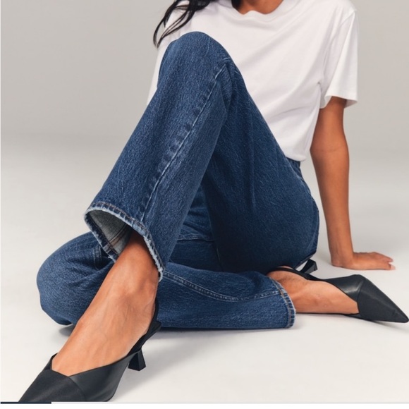 Ultra High Rise 90s Straight Jean 24S dark wash - Picture 8 of 13